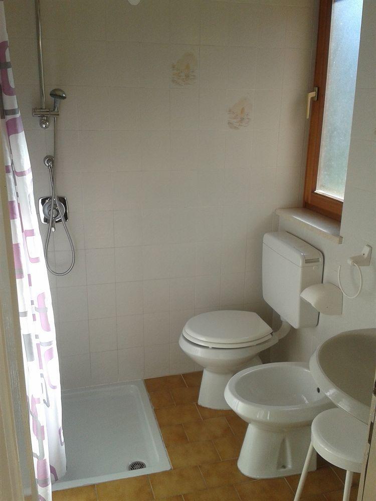 Hotel Rosalpina Рива дел Гарда Екстериор снимка